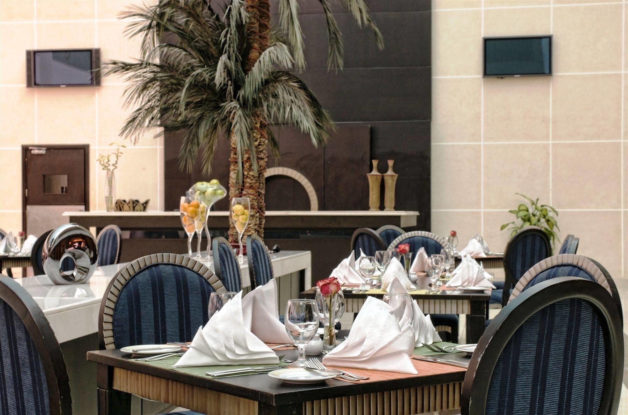 All Seasons Hotel Al Ain - Previously City Seasons Экстерьер фото